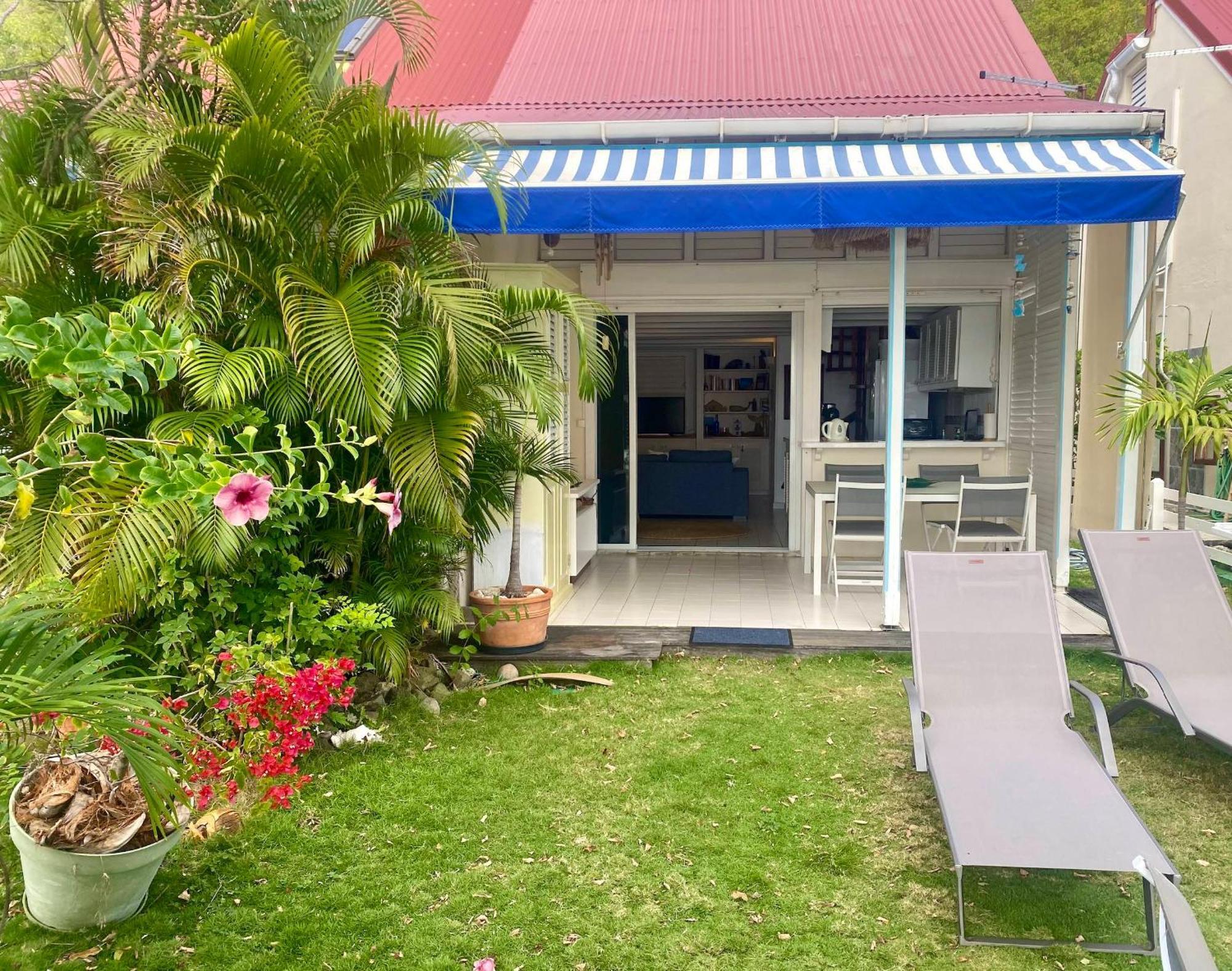 Bungalow Anolis Face A La Mer A 2 Min De La Plage. テール・ド・オー エクステリア 写真