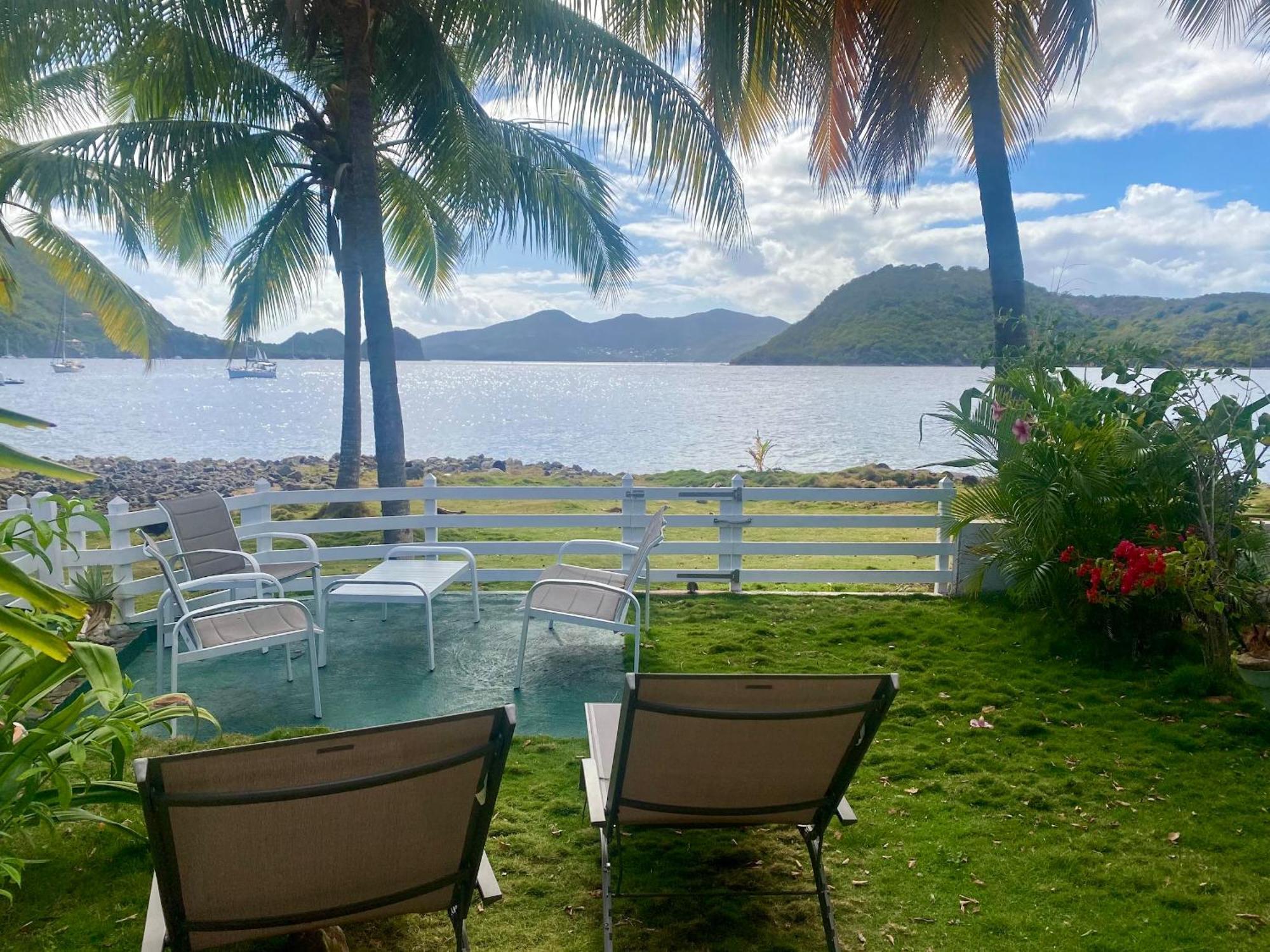 Bungalow Anolis Face A La Mer A 2 Min De La Plage. テール・ド・オー エクステリア 写真